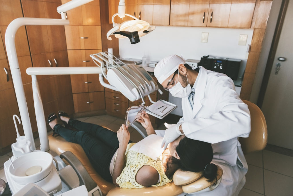 Principais tipos de dentistas e suas especialidades